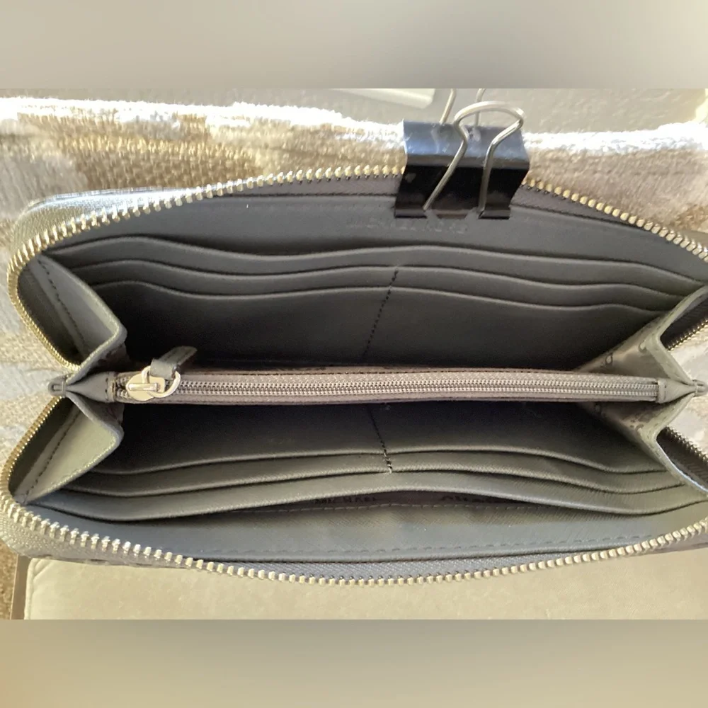 Michael Kors Jet Set Travel Python Wallet - Picture 5 of 7